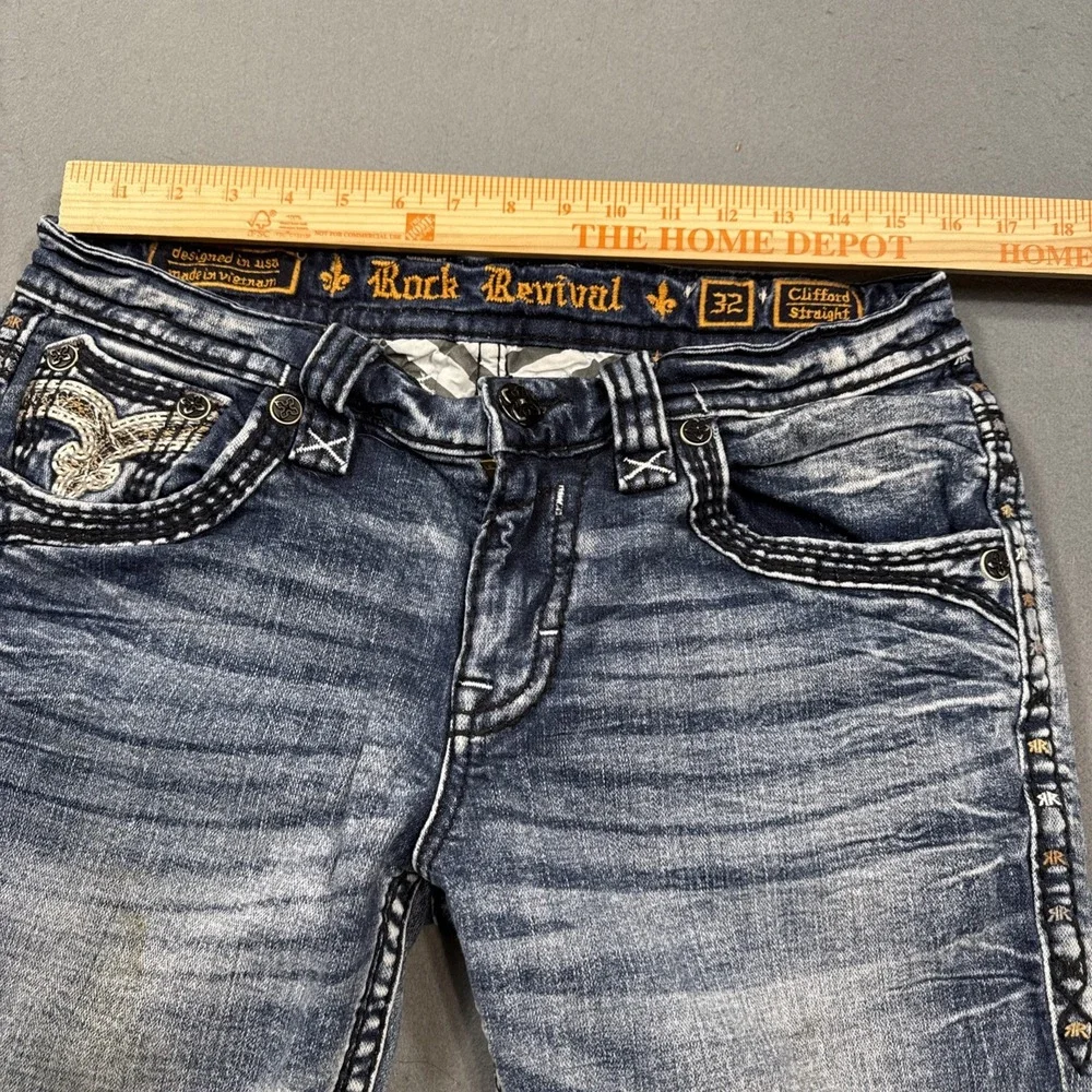 Men's 32 Rock Revival Jeans Clifford Straight 0855 WHISKERING THICKS STITCH